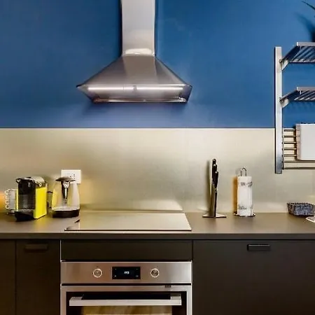 Apartment Hacca Collection-plush Urban Sanctuary In The Center