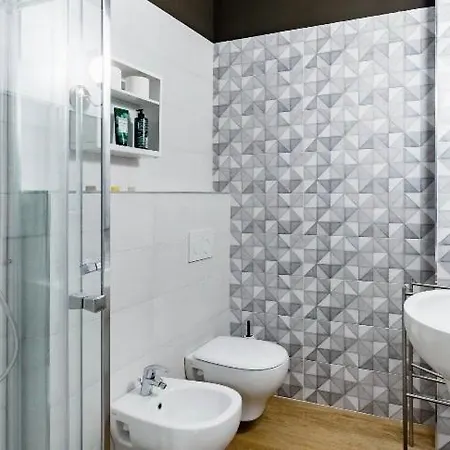 Hacca Collection-plush Urban Sanctuary In The Center *